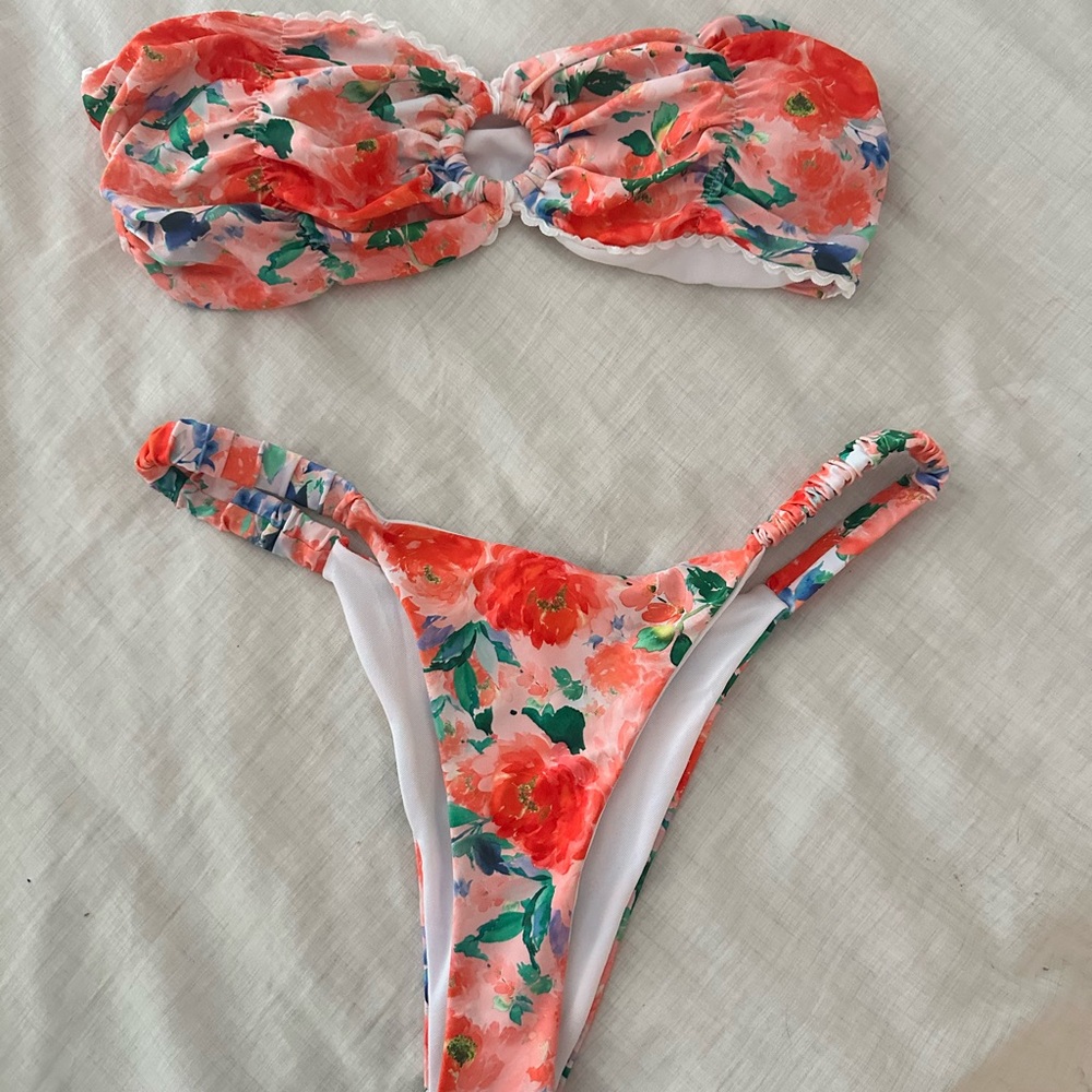 SHEIN Floral Print Bikini Bottom